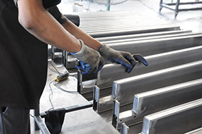 高质量钣金装配